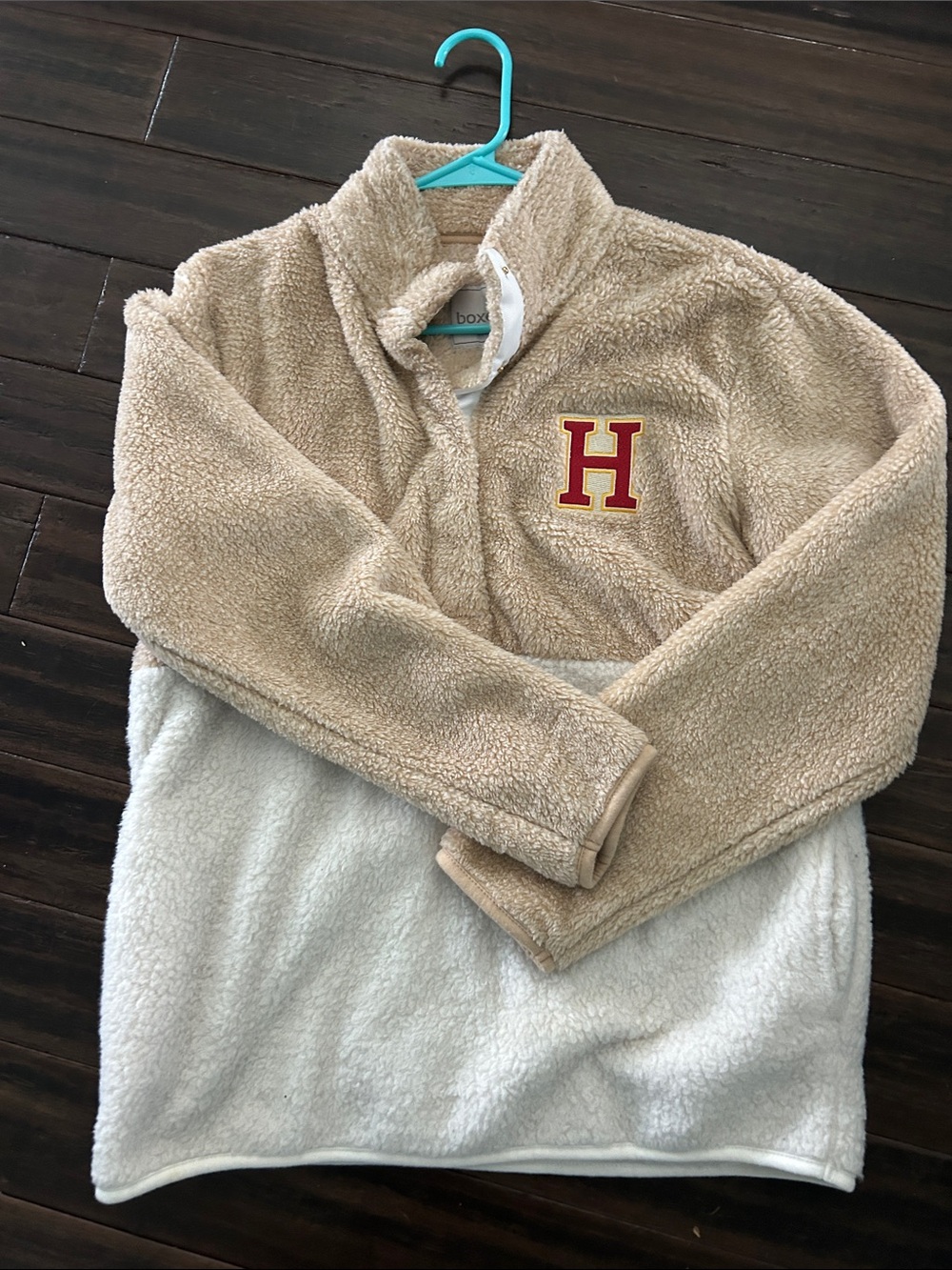 boxercraft Two-Tone Beige and White Sherpa Pullover with Red 'H' Patch